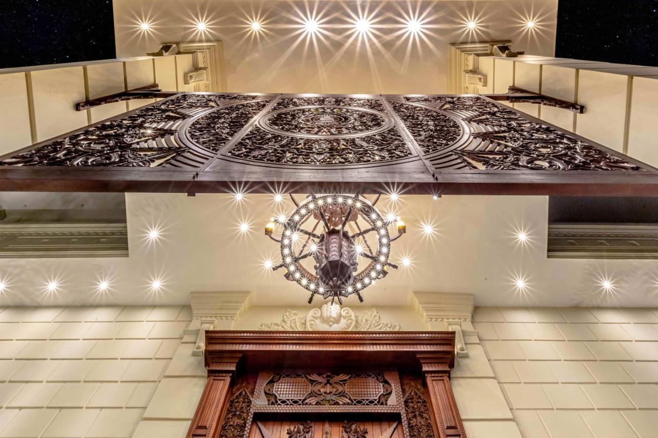 Polhena Grand Resort & Banquet マータラ エクステリア 写真