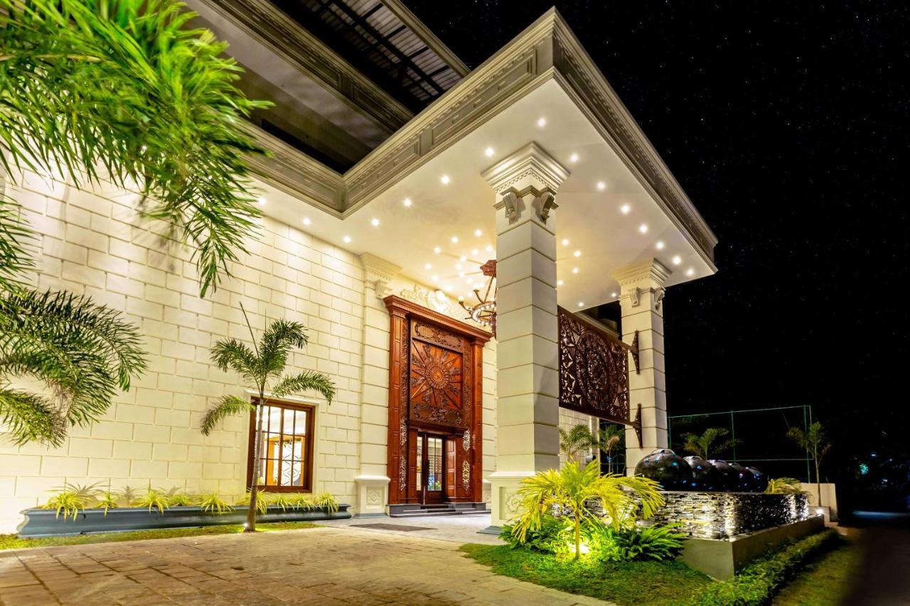 Polhena Grand Resort & Banquet マータラ エクステリア 写真