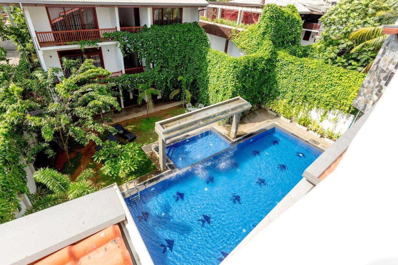 Polhena Grand Resort & Banquet マータラ エクステリア 写真