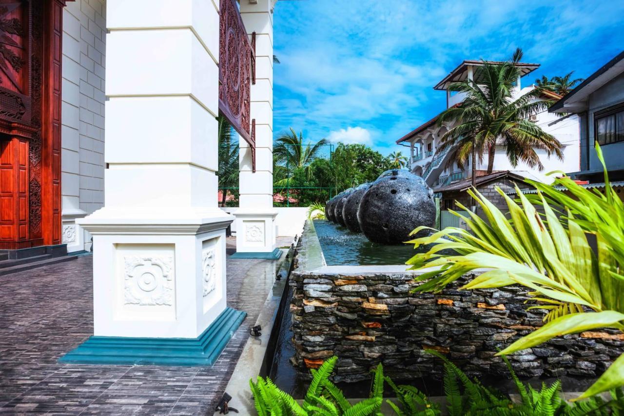 Polhena Grand Resort & Banquet マータラ エクステリア 写真